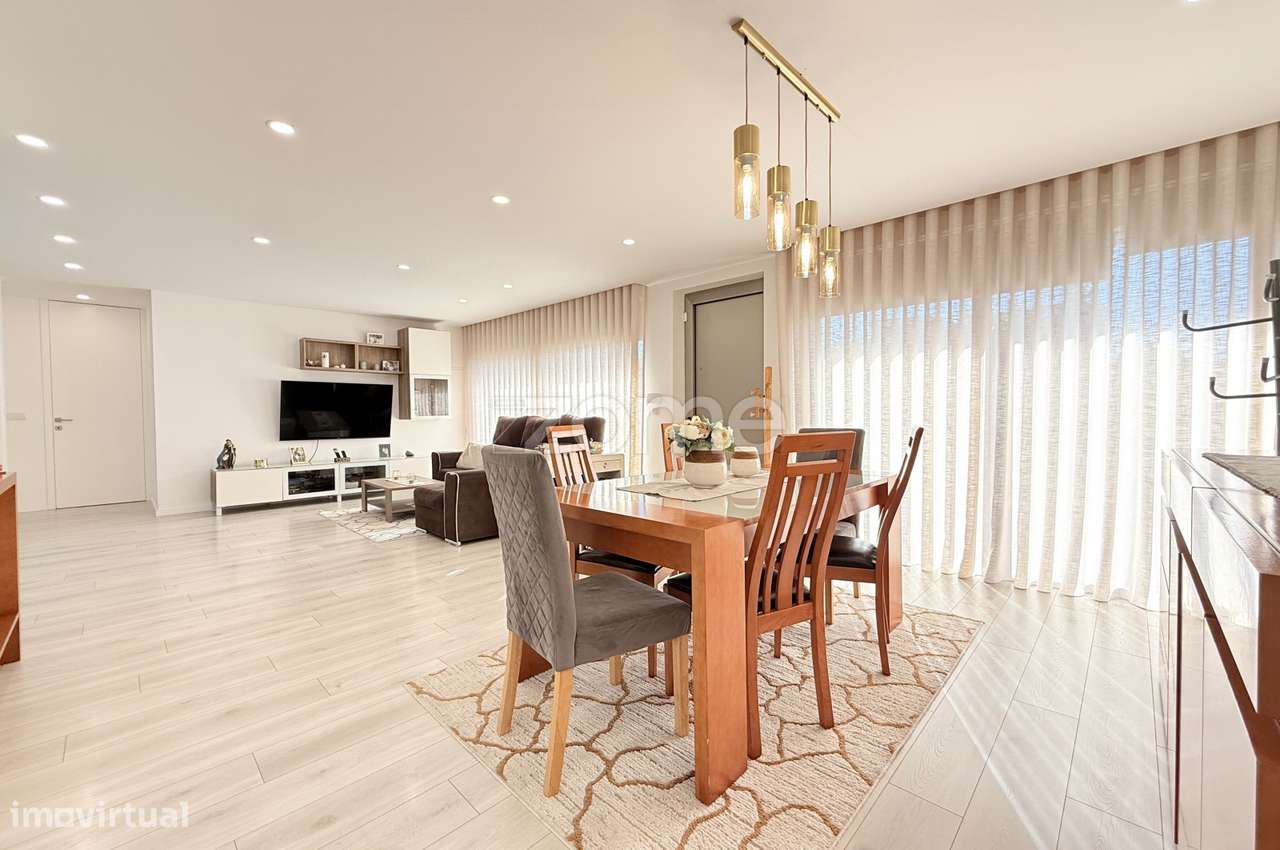 Moradia Geminada T4 Louro - Grande imagem: 5/34