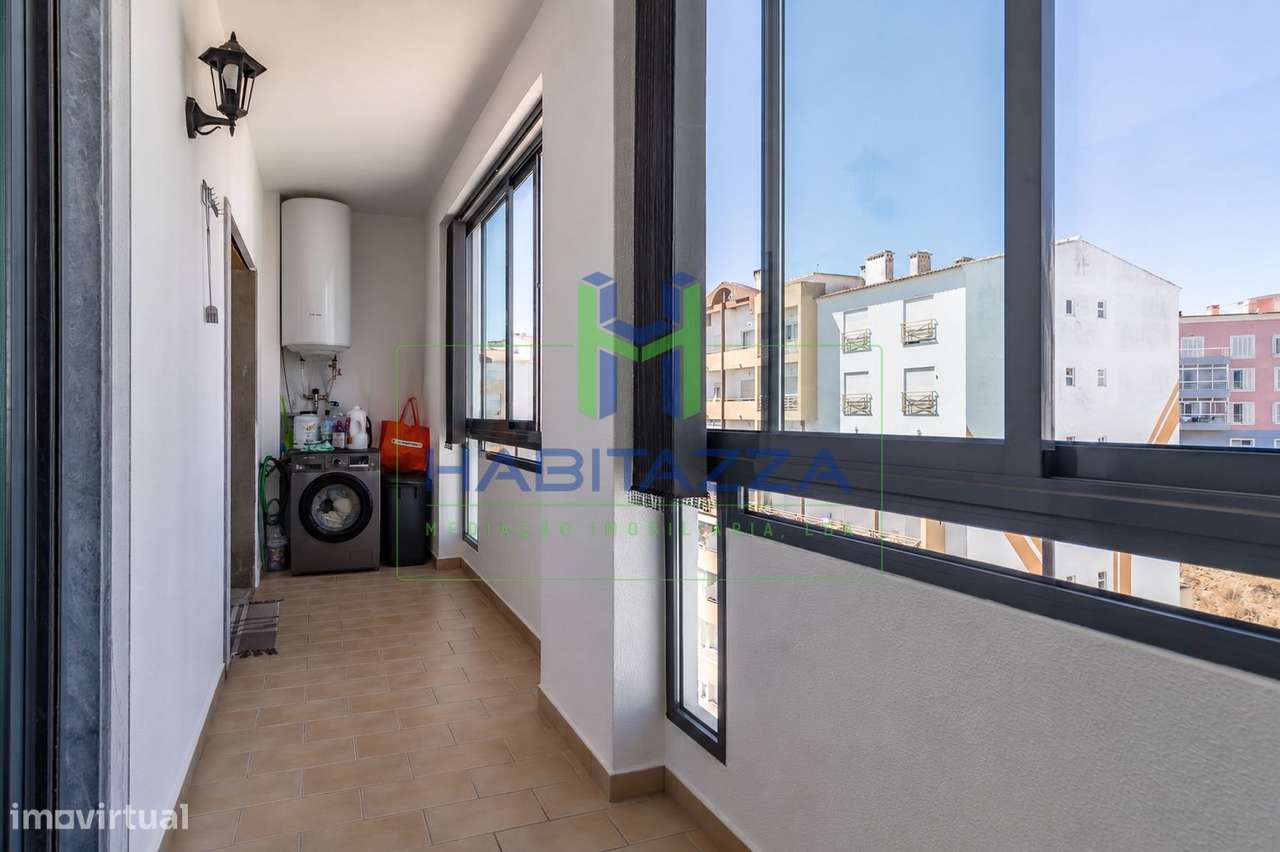 Apartamento T3 Topfloor para venda, em Lagos-10