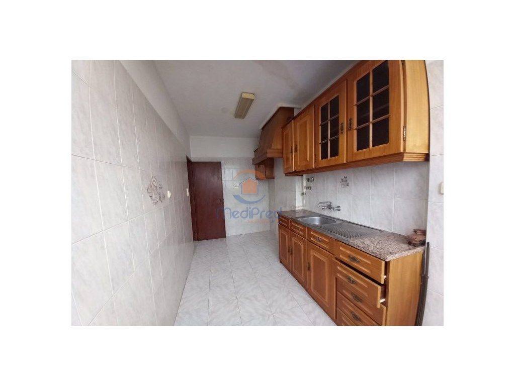 Apartamento T1 - Carregado