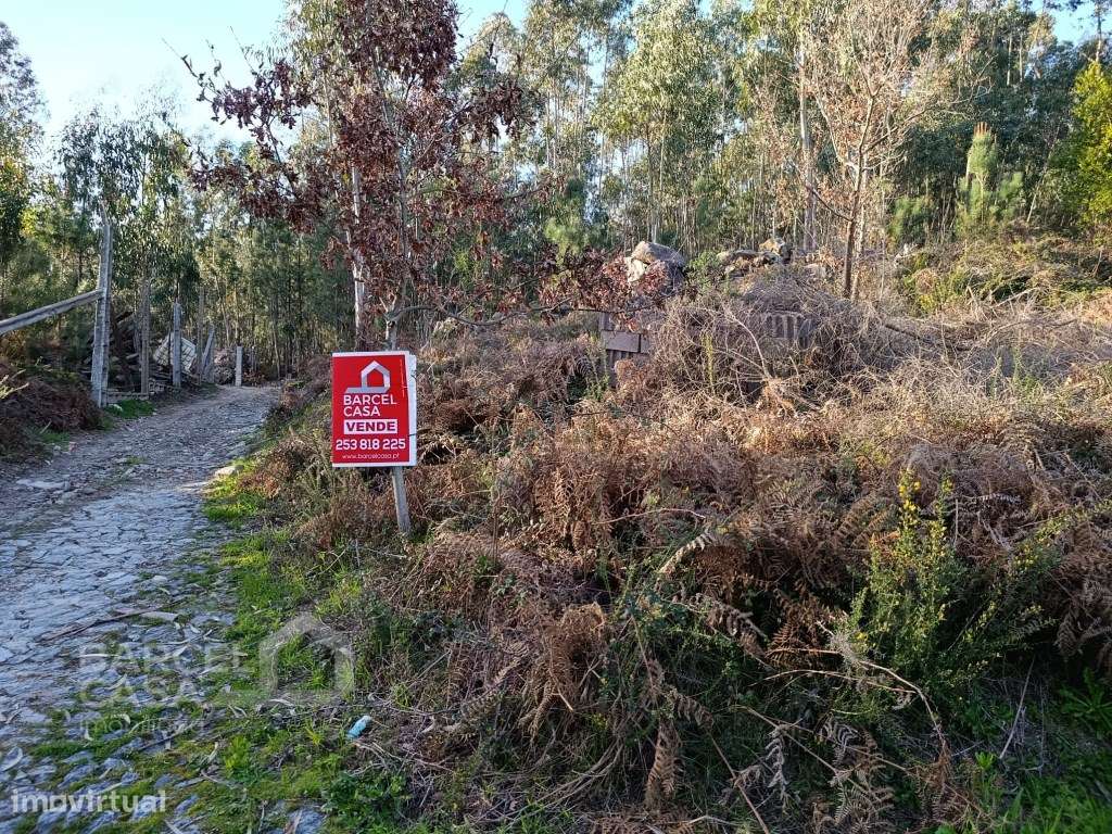 Terreno de construção em Gondiães - Vila Verde - Grande imagem: 3/5