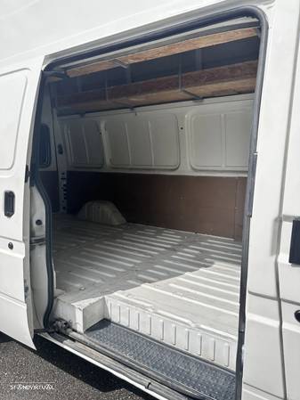 Ford TRANSIT 2.5 D TETO ALTO - 18