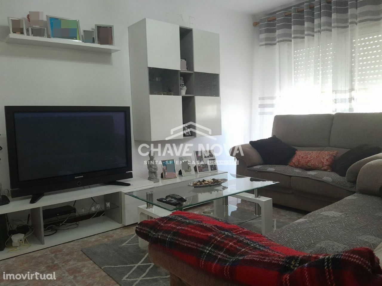 Apartamento T2 c/ Arrumo em Vilar de Andorinho (Vila D'Este)