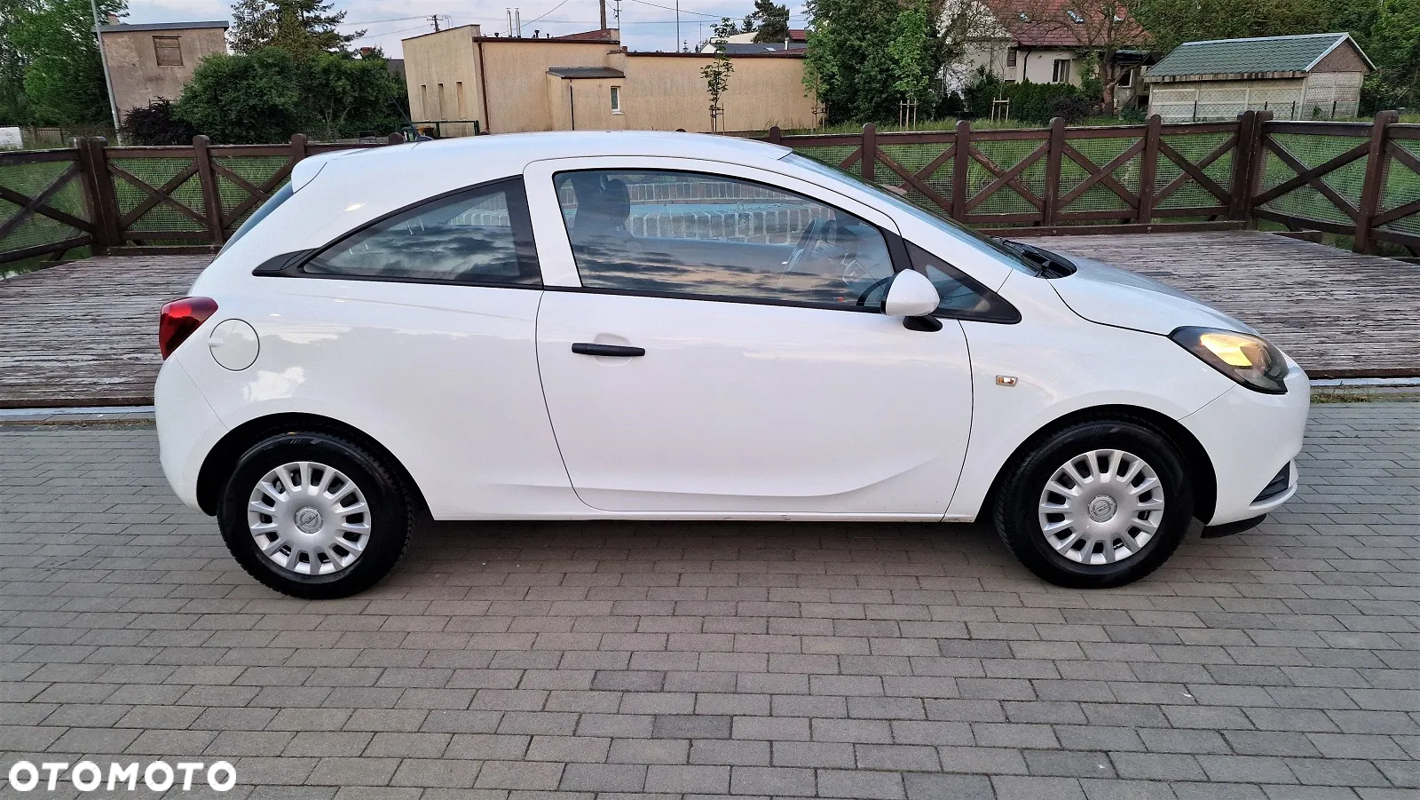 Opel Corsa 1.4 Enjoy - 5