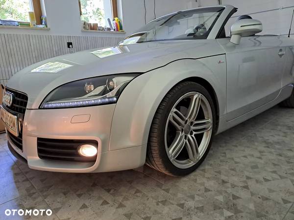 Audi TT Roadster 2.0 TDI quattro - 12