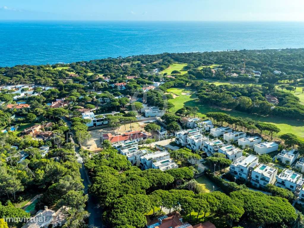 Apartamento T3 com piscina e jardim, na Quinta da Marinha-42