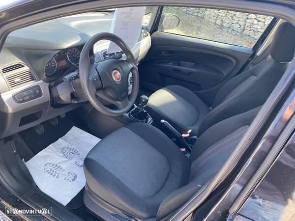 Fiat Punto 1.2 Lounge S&S - 6