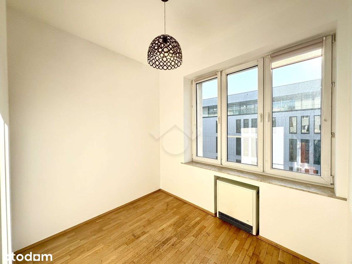 3- pokojowe mieszkanie obok Ronda Mogilskiego-5