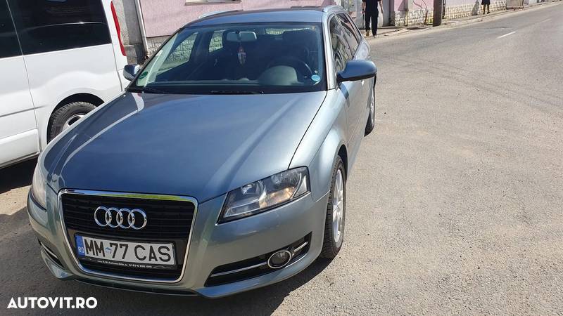 Audi A3 1.6 TDI Sportback Attraction - 3