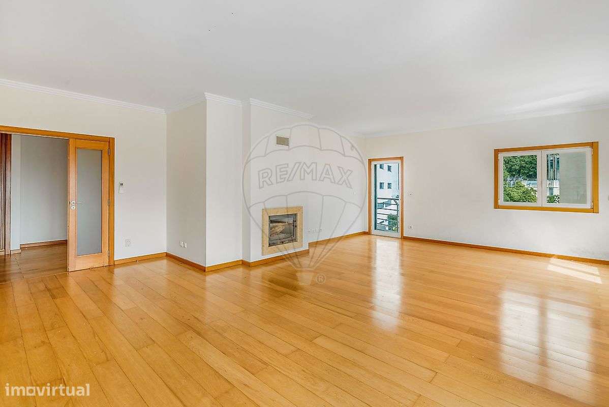 Apartamento T3 para arrendamento - Grande imagem: 2/28