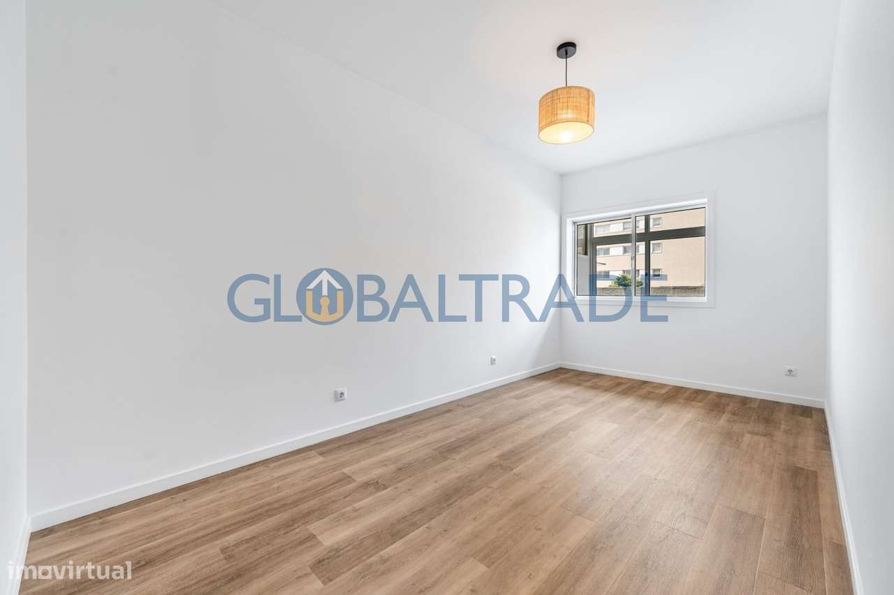 Apartamento T2 Renovado 2º linha de mar - Vila do Conde-9