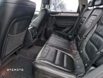 Volkswagen Touareg 3.0 V6 TDI 4XMot BMT - 9