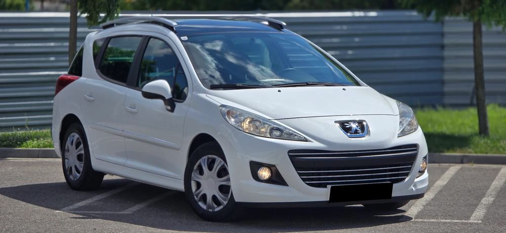 Peugeot 207 2010