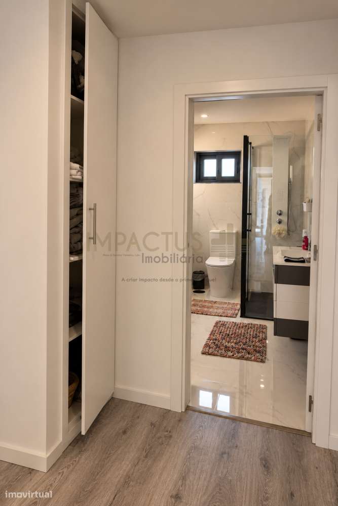 Moradia T3+T1 renovados-22