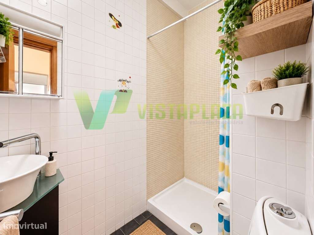 Apartamento T1 situado no centro de Portimão-10
