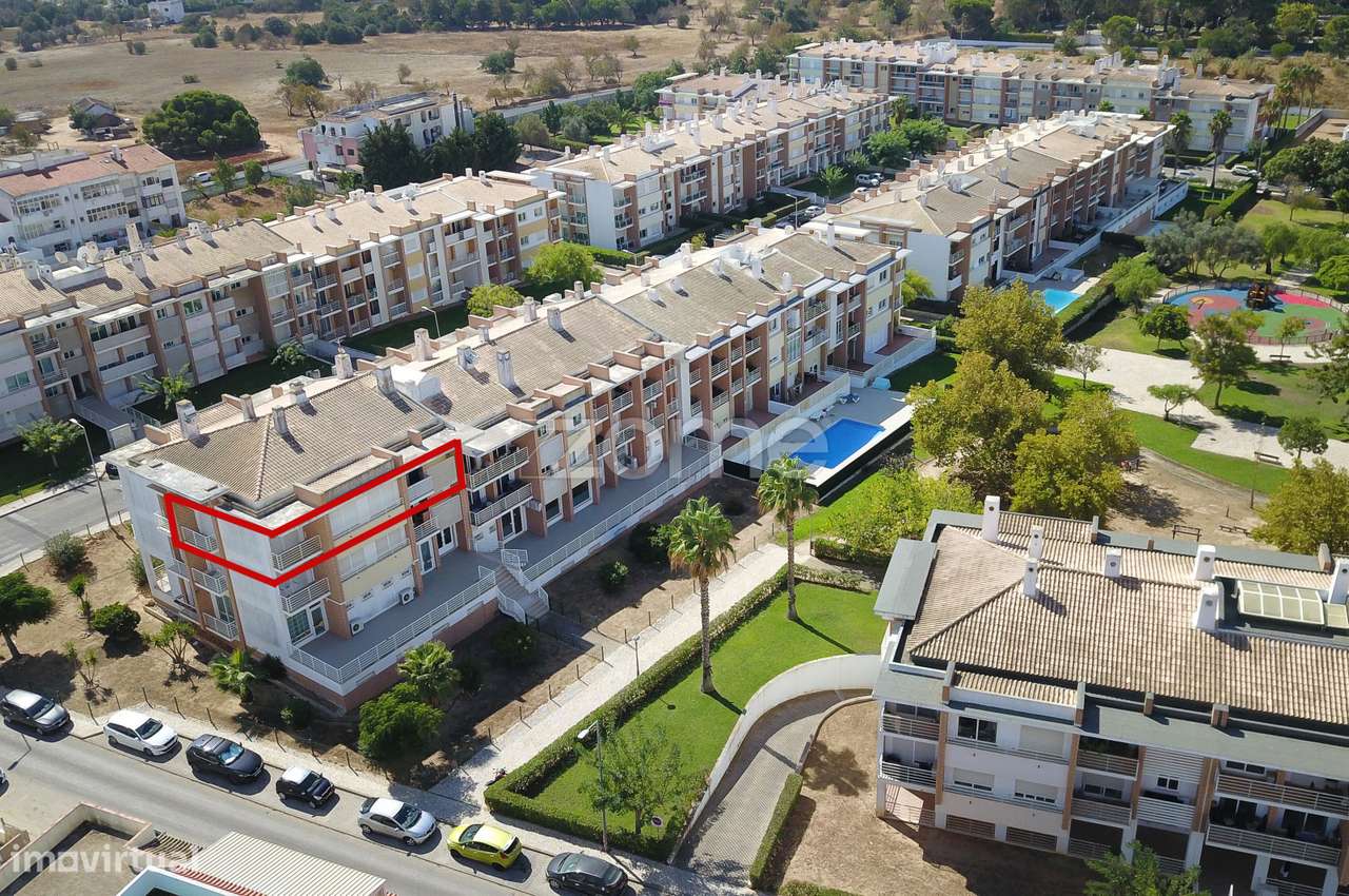 Apartamento T3 na Urbanização Má Partilha, Alvor. - Grande imagem: 3/33