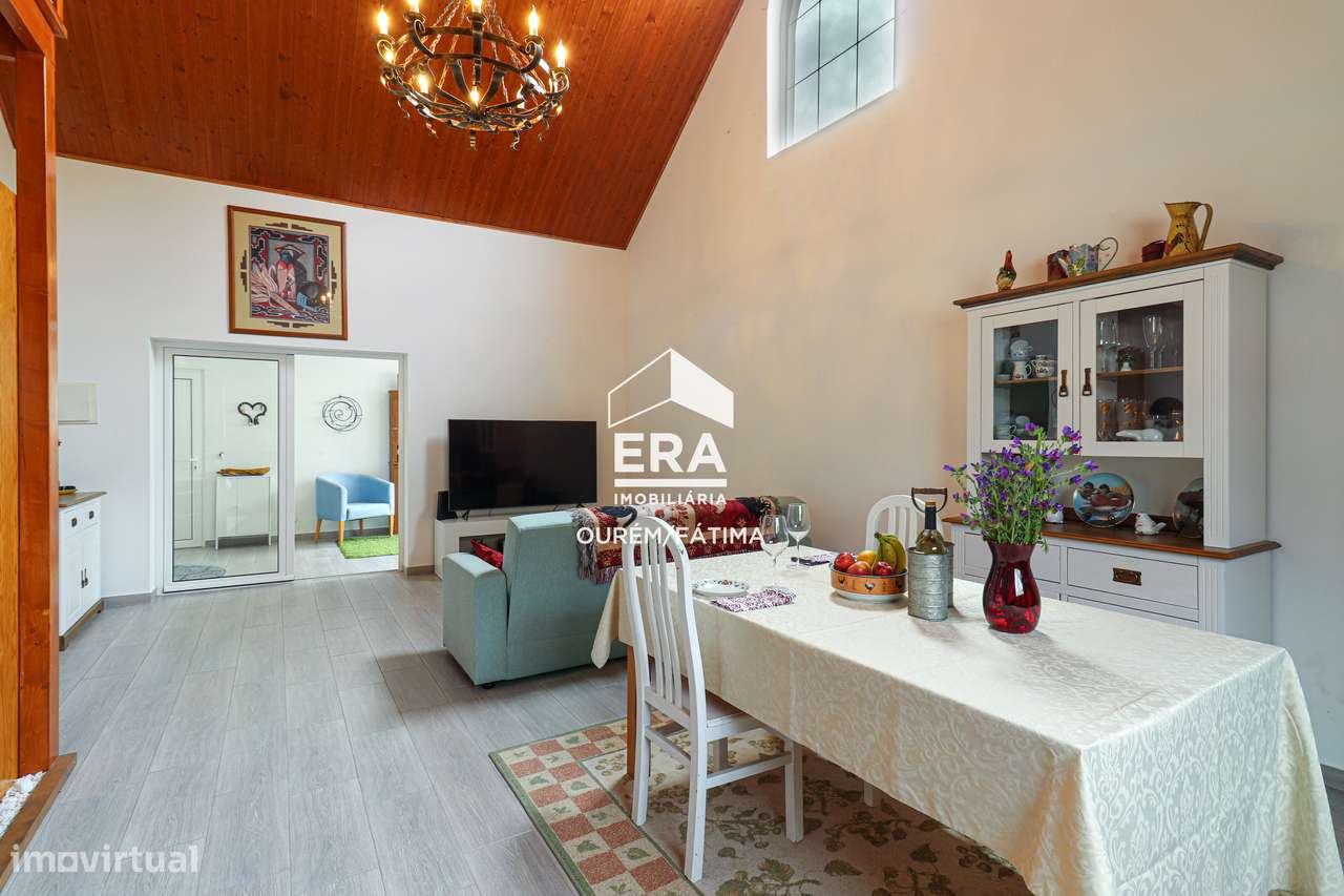 Moradia isolada T3+1-7