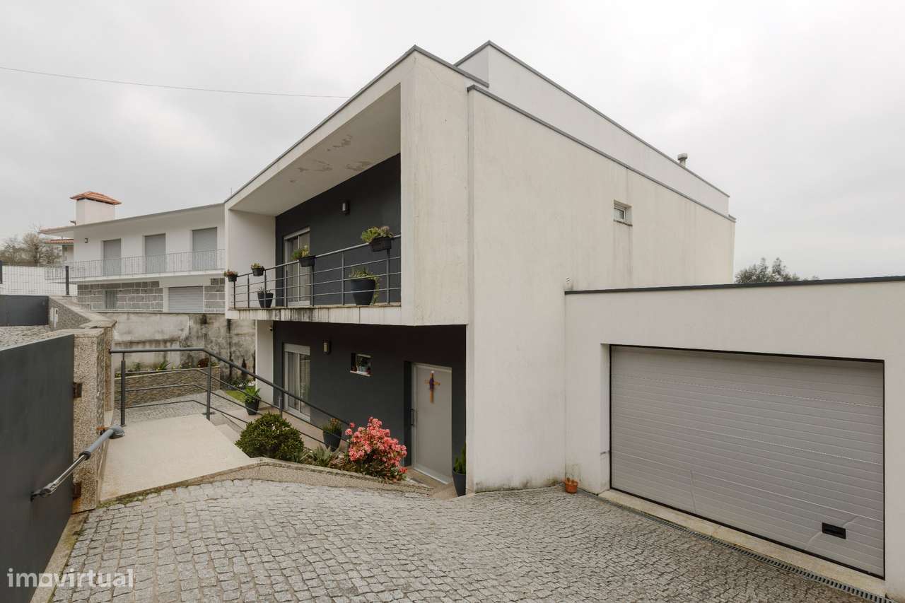 Moradia T3 Venda em Pousada de Saramagos,Vila Nova de Famalicão-26