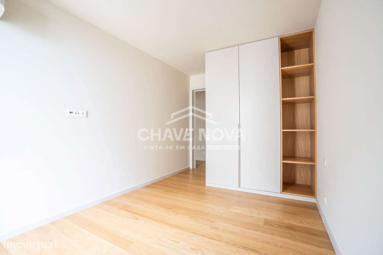 T4 com vistas para a foz do Douro-18