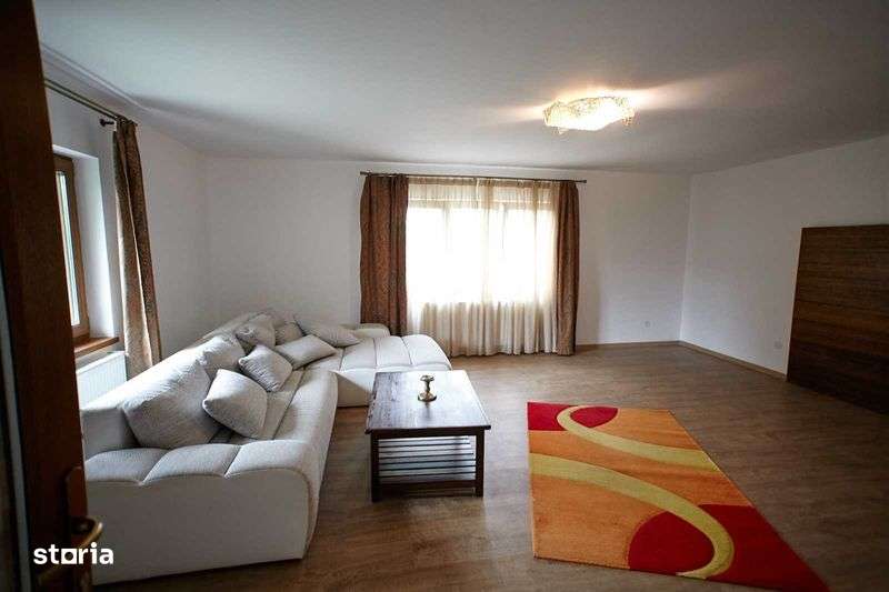 Casa in Aroneanu - Imagine principală: 5/8