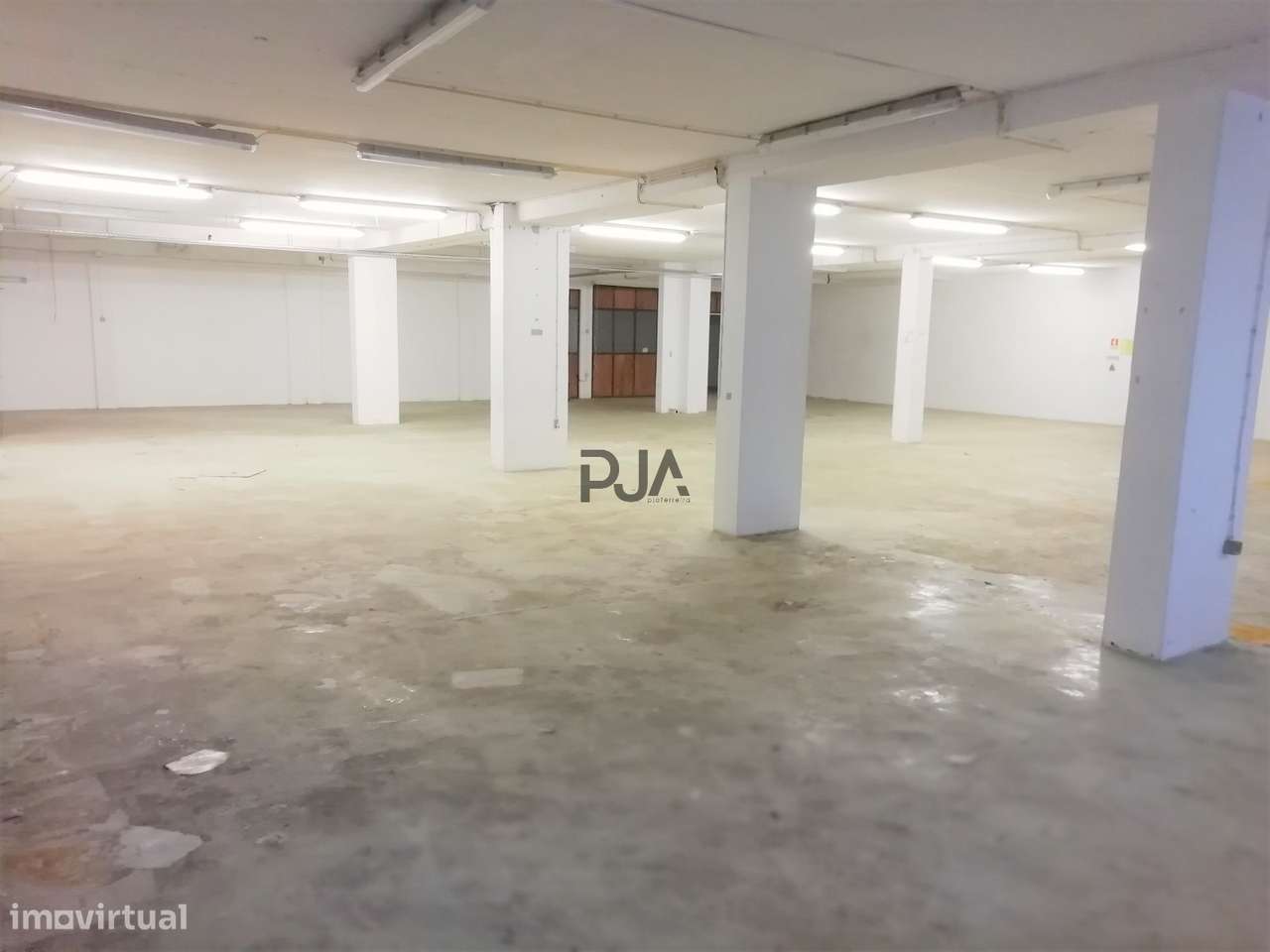 Armazém para arrendar em Viseu - Grande imagem: 3/4