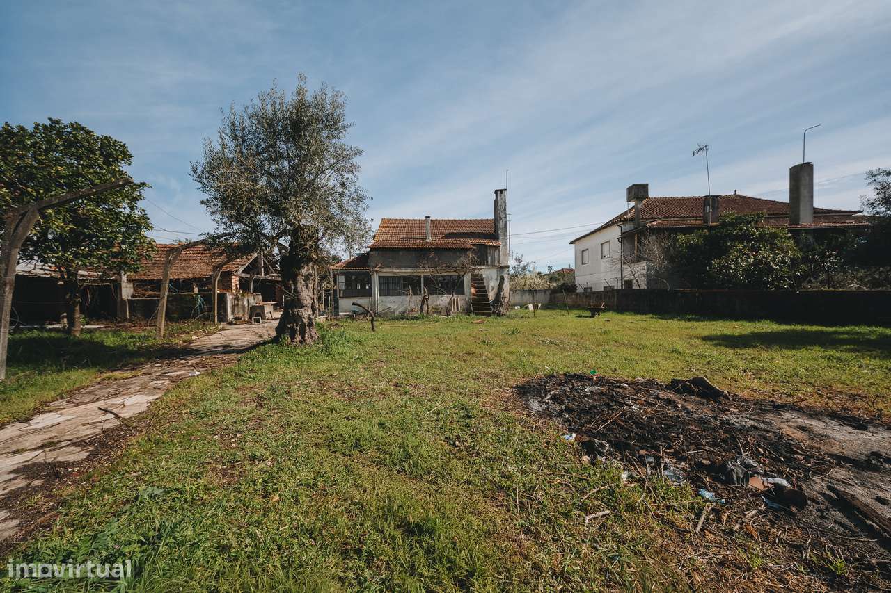 Moradia T3 com Terreno de 1.577 m² | Ribeira do Fárrio – Ourém-37