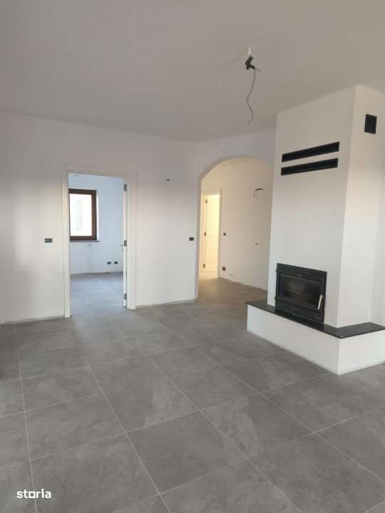 Casa finisata, teren 2500mp, Marginea - Imagine principală: 5/16