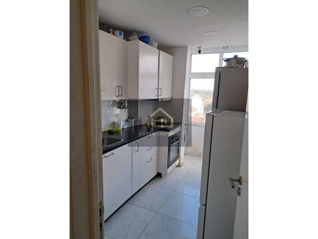 Excelente oportunidade - Apartamento T2 com 59m² - 2º andar - sem e... - Grande imagem: 4/6