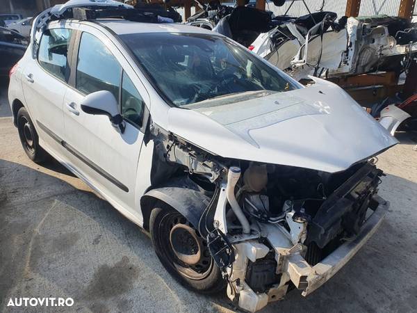 carenaj stop far lampa tripla praguri fuzeta brat bascula stanga dreapta fata spate peugeot 308  motor 1.6hdi 90CP cod 9HX dezmembrez dezmembrari - 4