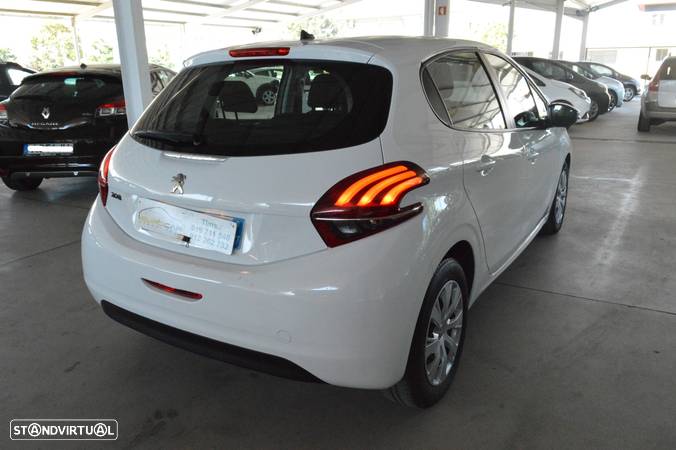 Peugeot 208 1.5 BlueHDi Active Business Pack - 5