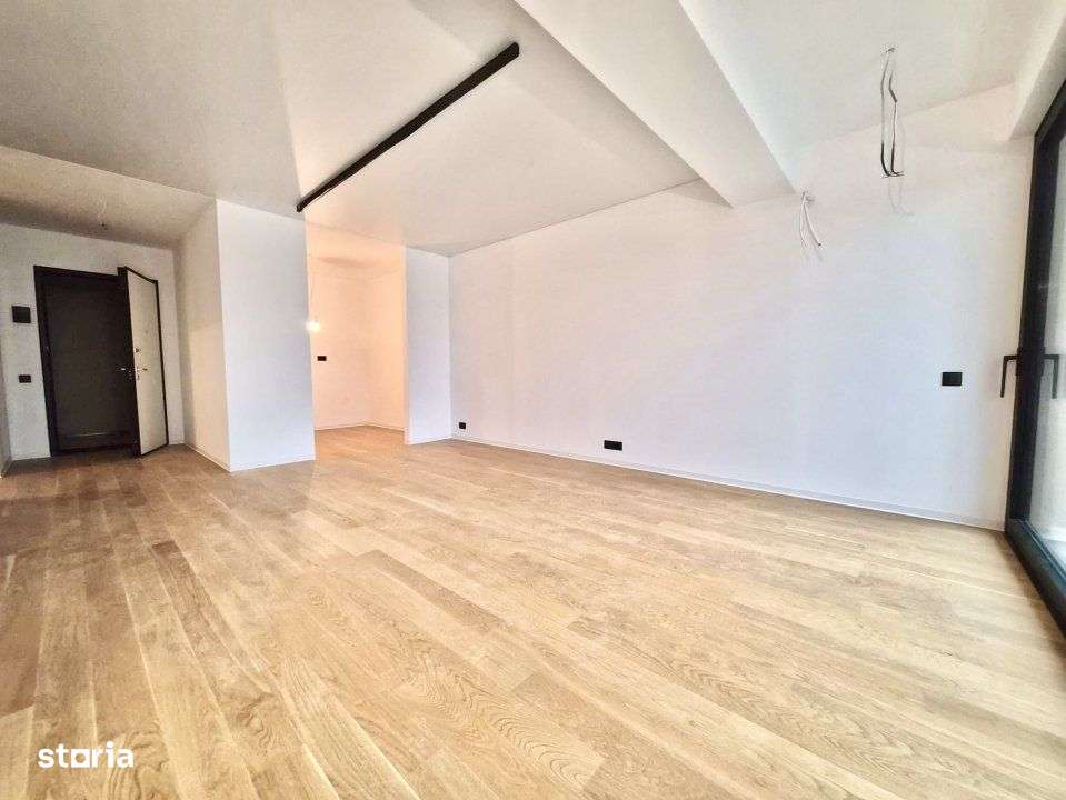 Apartament 2 camere cu vedere centrala catre lac, ansamblul YACHT KID-3