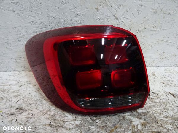 DACIA SANDERO 16R LAMPA TYŁ LEWA 265554938R - 1