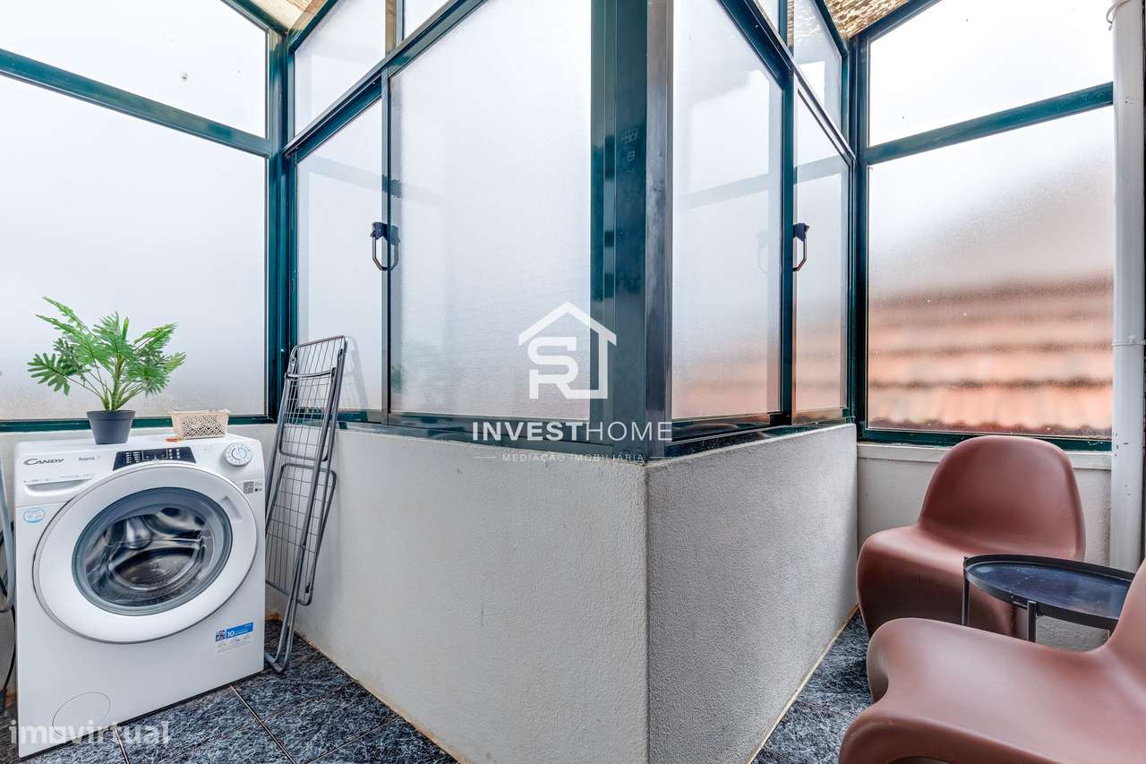 Prédio | 4 Apartamentos T2 | Licença AL ativa | Porto-17