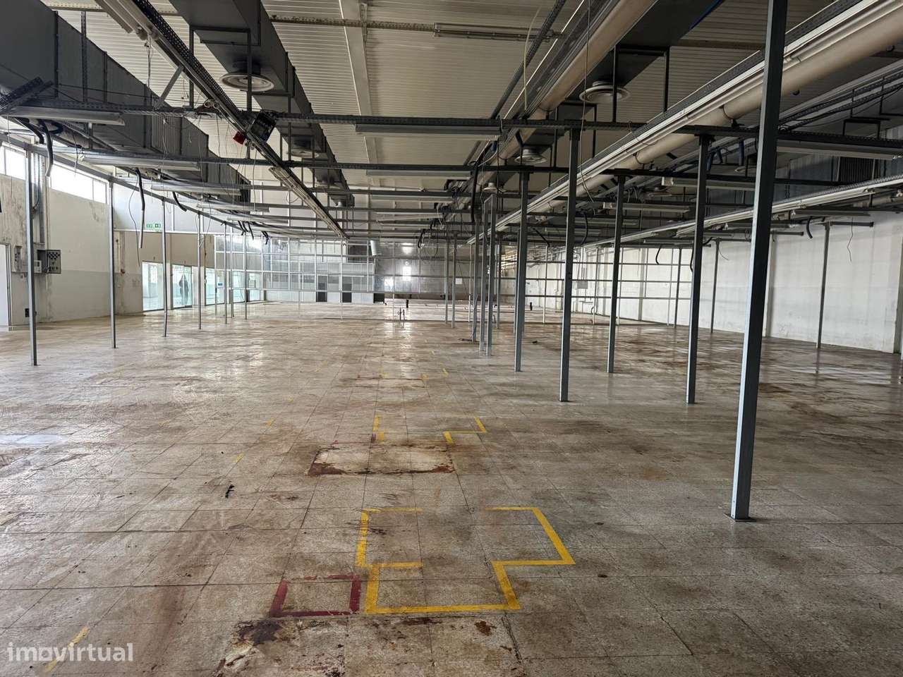 Armazém  Venda em Mogege,Vila Nova de Famalicão - Grande imagem: 3/16