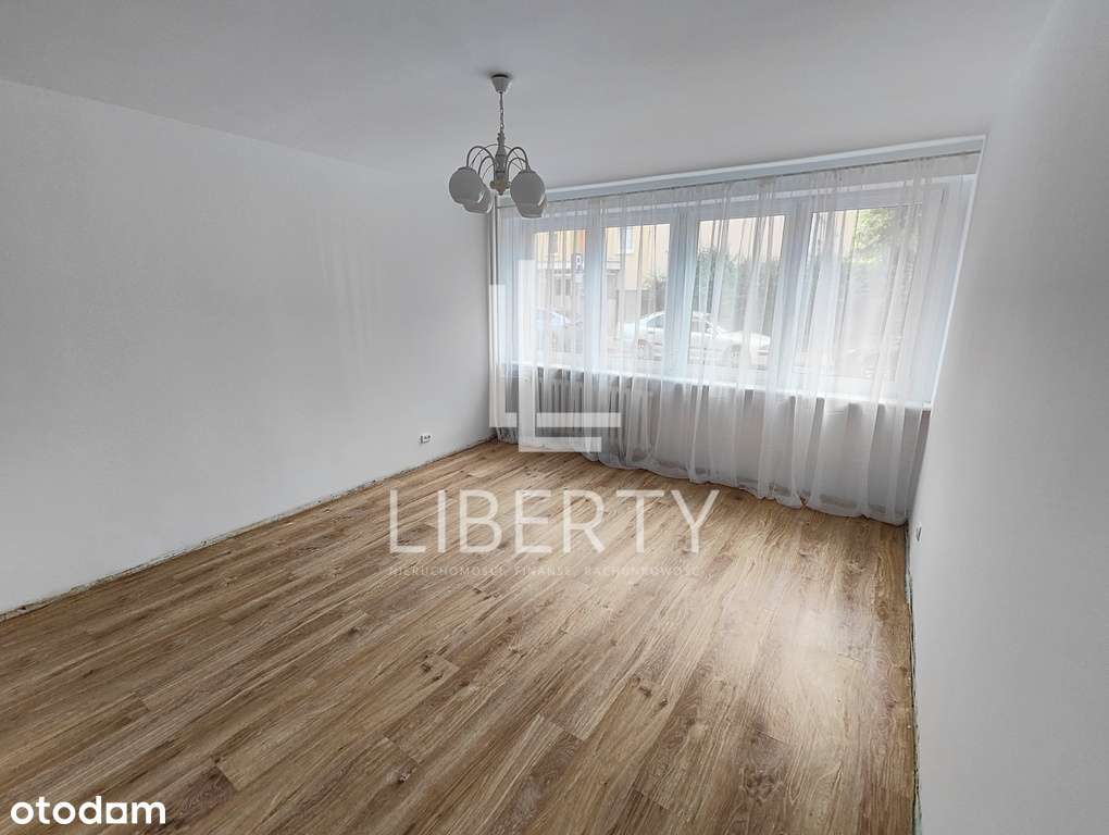 Kawalerka obok Hanza Tower na inwestycję!-2