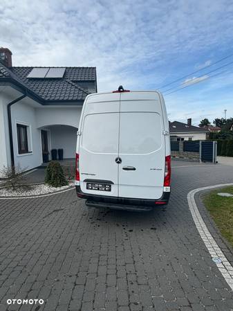 Mercedes-Benz Sprinter - 6