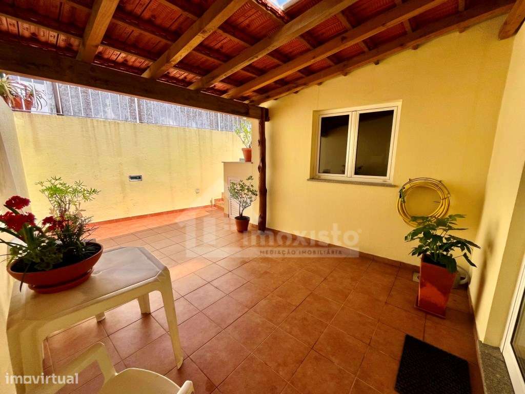 Moradia T1 pronta a habitar em Castanheira de Pera-39
