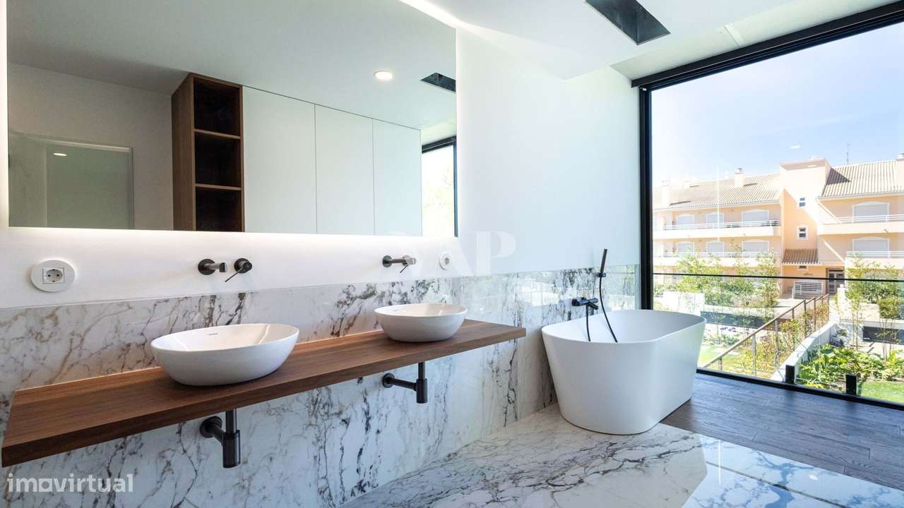 Moradia contemporânea 4 quartos com piscina privativa, Vilamoura - Grande imagem: 4/44