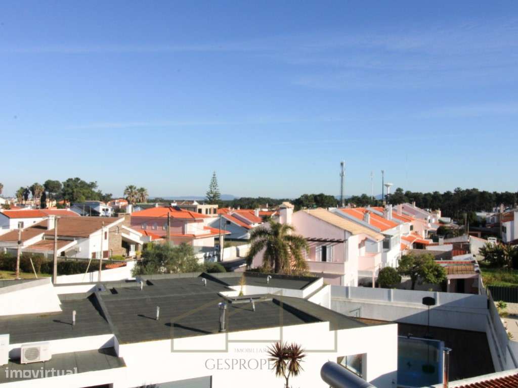 Moradia T3 na Marisol-41