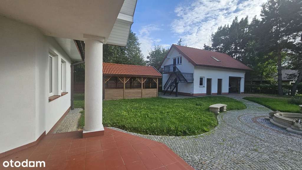 Dom pełen charakteru w stylu polskiego dworu - Pełny obrazek: 5/20