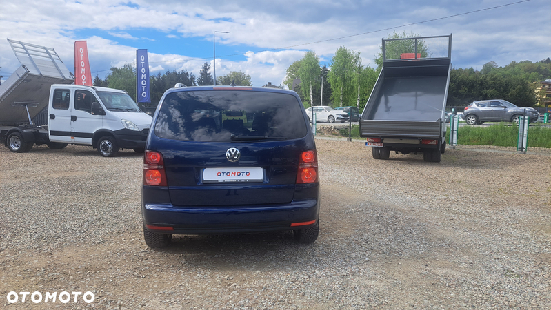 Volkswagen Touran 1.4 TSI United - 10