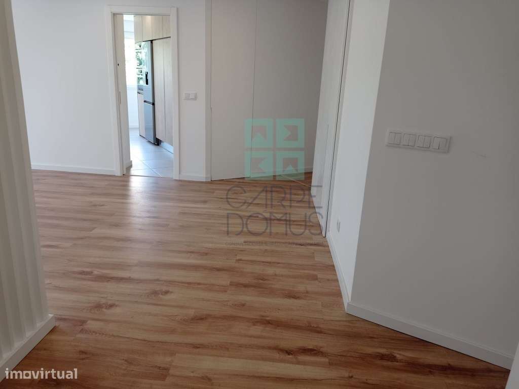 Apartamento T3 , remodelado, no Lumiar - Lisboa-20