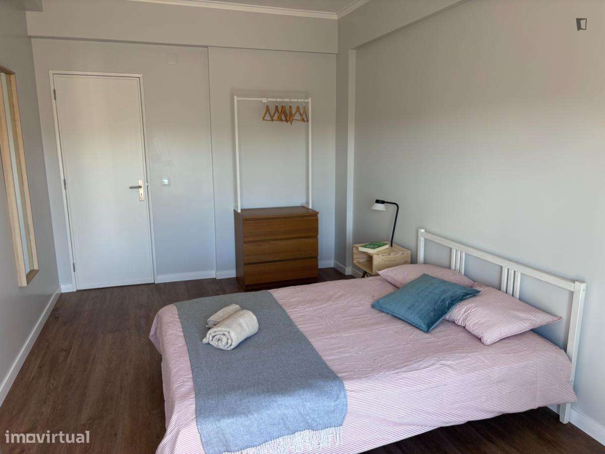 Quarto - localizado em Arroios Lisbon - Grande imagem: 3/26