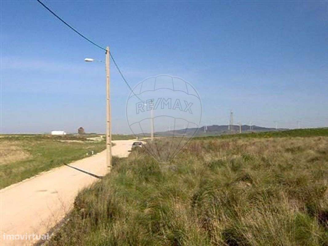 Terreno com vista fantastica - Grande imagem: 2/3