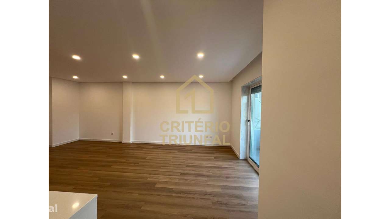 Apartamento T2 Valongo - RENOVADO-4