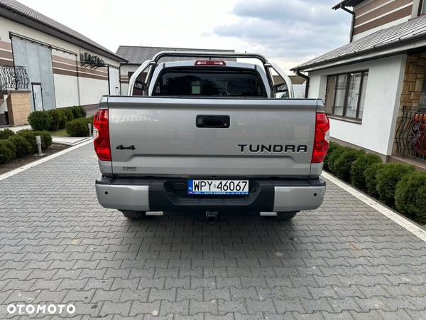 Toyota Tundra - 6