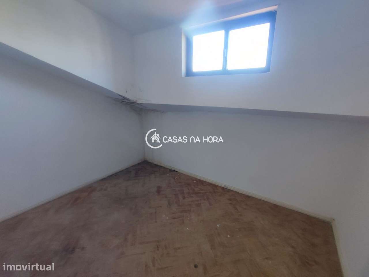 Moradia com 6 utilizações-9