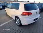 Volkswagen Golf 2.0 TDI BlueMotion Technology Comfortline - 4