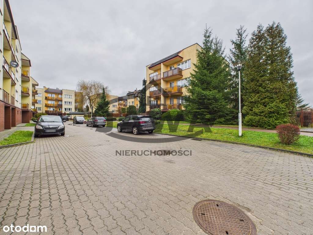 2pok*2002 rok*widok na las*teren zamknięty*parking-14