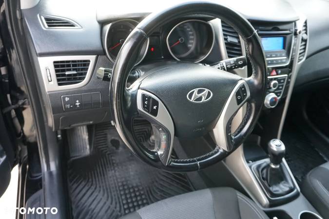 Hyundai I30 1.4 CRDi Premium - 16