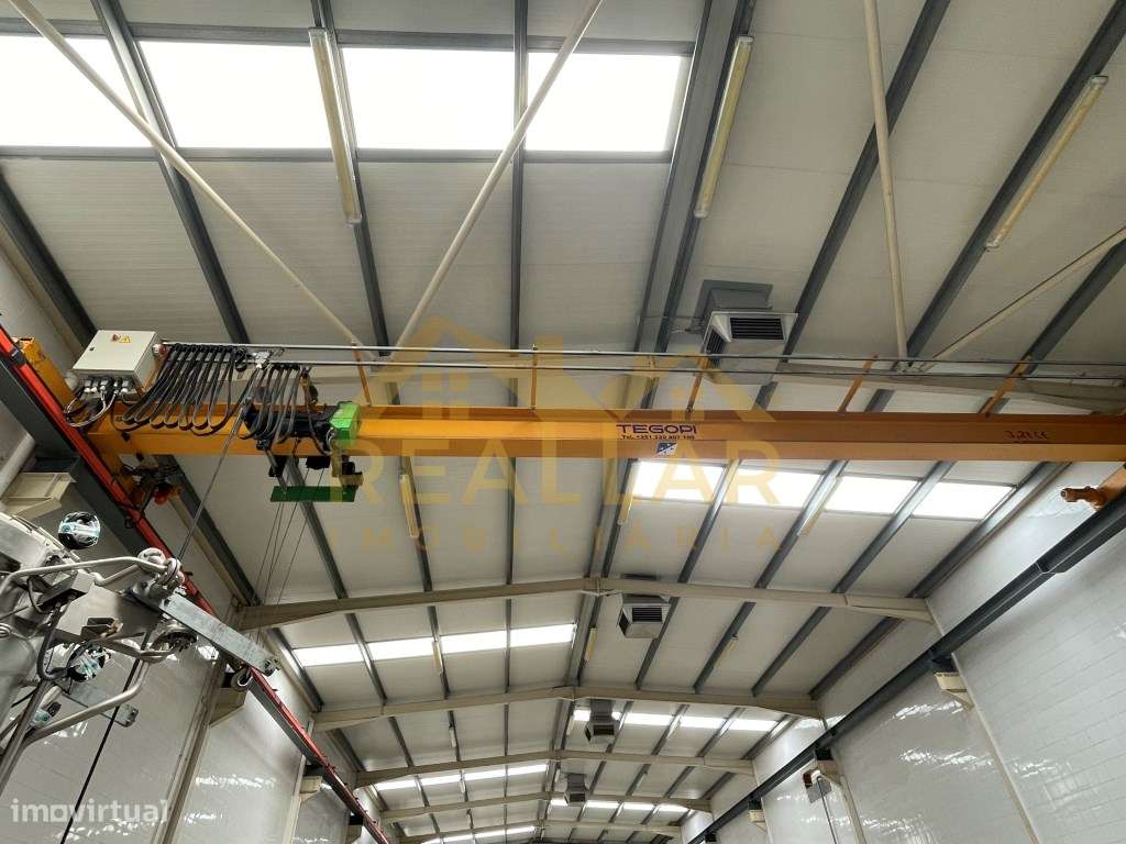 Armazém Industrial de Excelência na Zona Industrial de Esposende-11